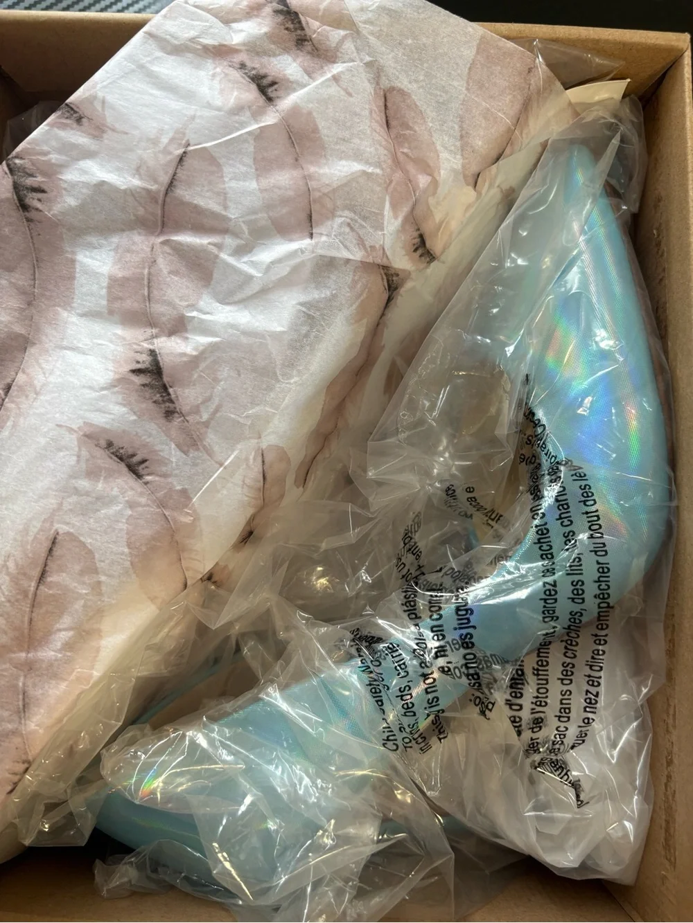 Jessica Simpson shiny iridescent